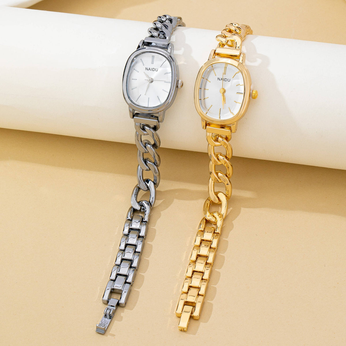 OVAL FACE LINK CHAIN BRACELET WATCH | 80W002