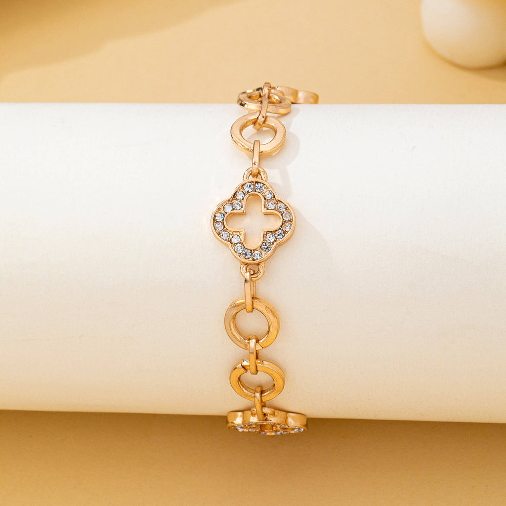 Pave Crystal Clover Link Bracelet With Toggle Clasp| 80B1781